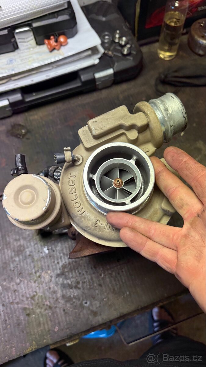 Turbo Holset he221w