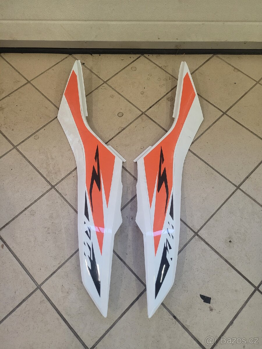 Prsíčka na KTM 690 2019