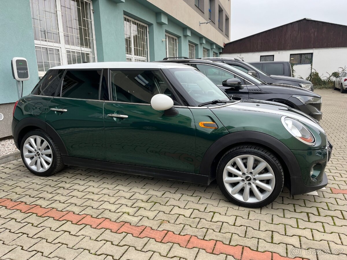 MINI COOPER , 100 kW, automat, kůže, panorama