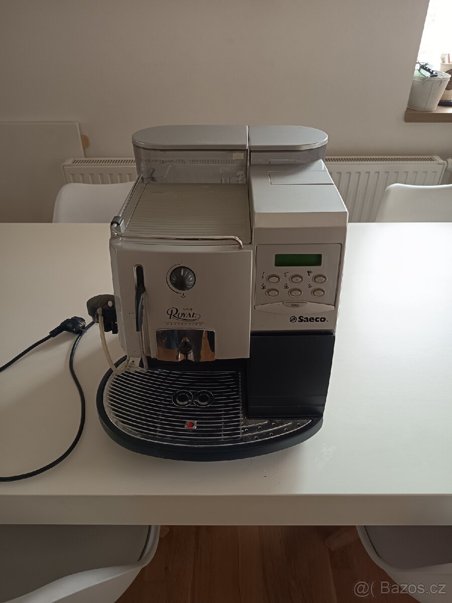 Saeco Royal na opravu nebo díly