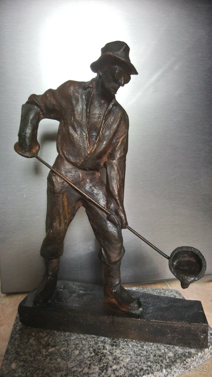 RAMMSTEIN TILL LINDEMANN socha 42cm 17kg