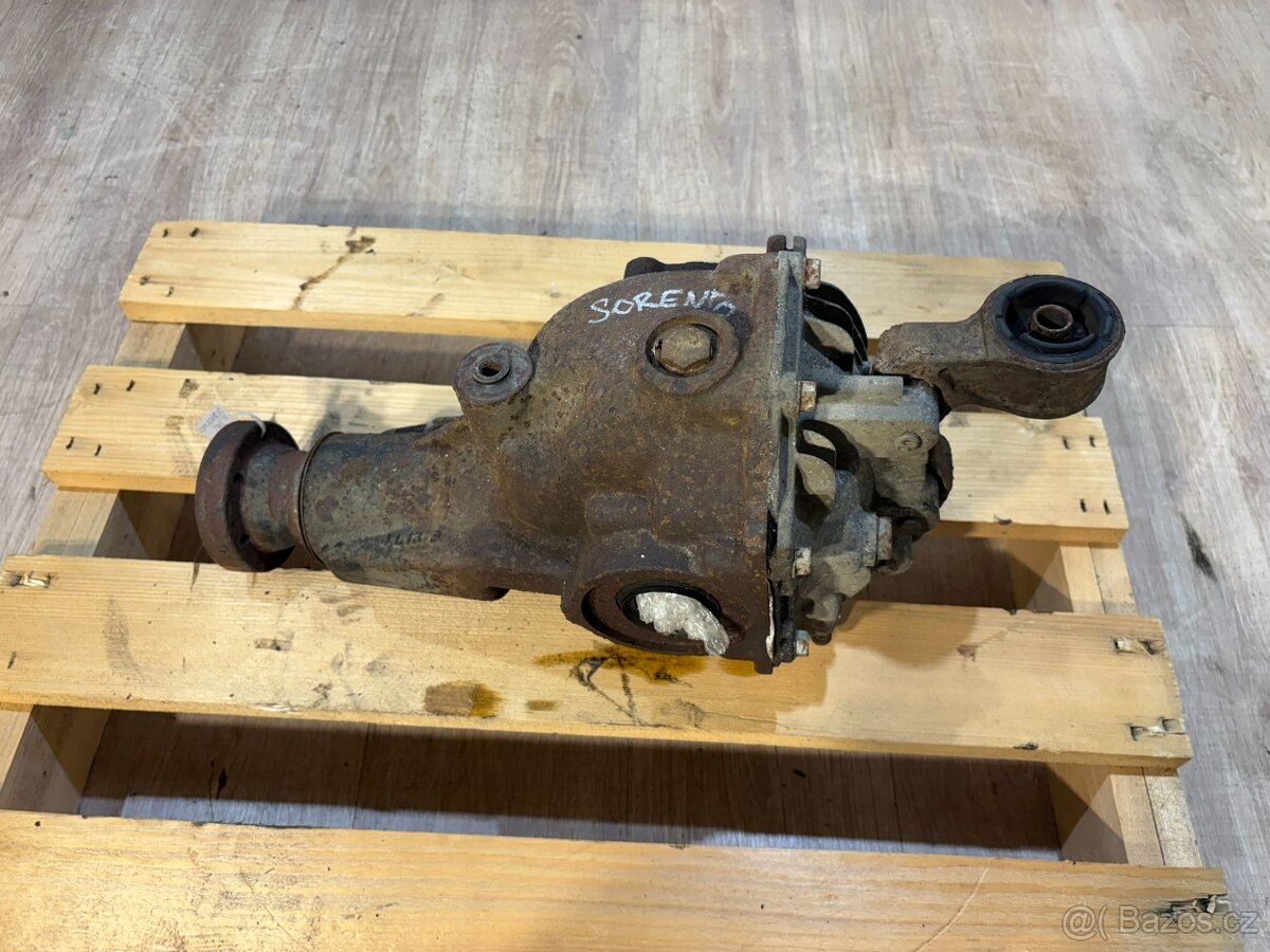 //Přední diferenciál Kia Sorento 2.5 CRDi//