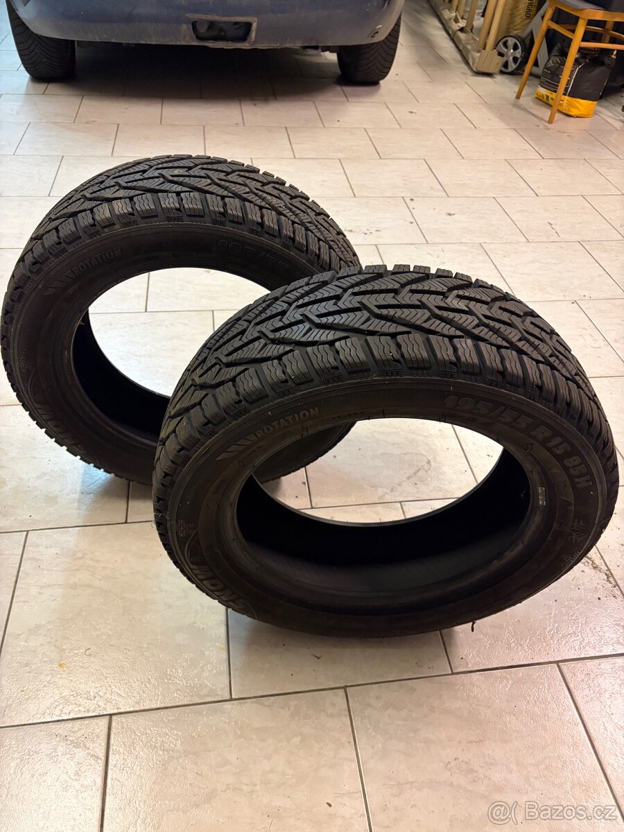 2 kusy zimních pneumatik 195/55 R15 85H