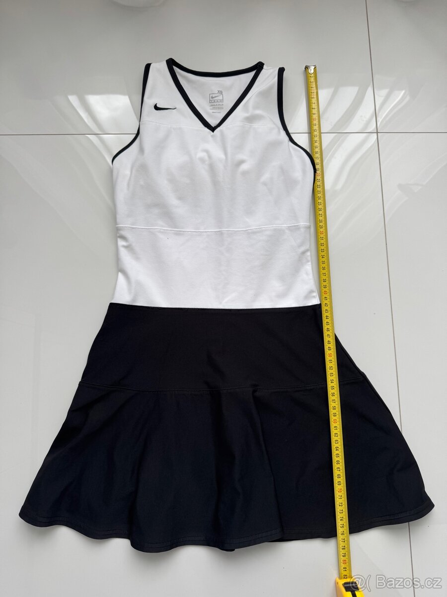 Damske tenisove saty Nike vel XS