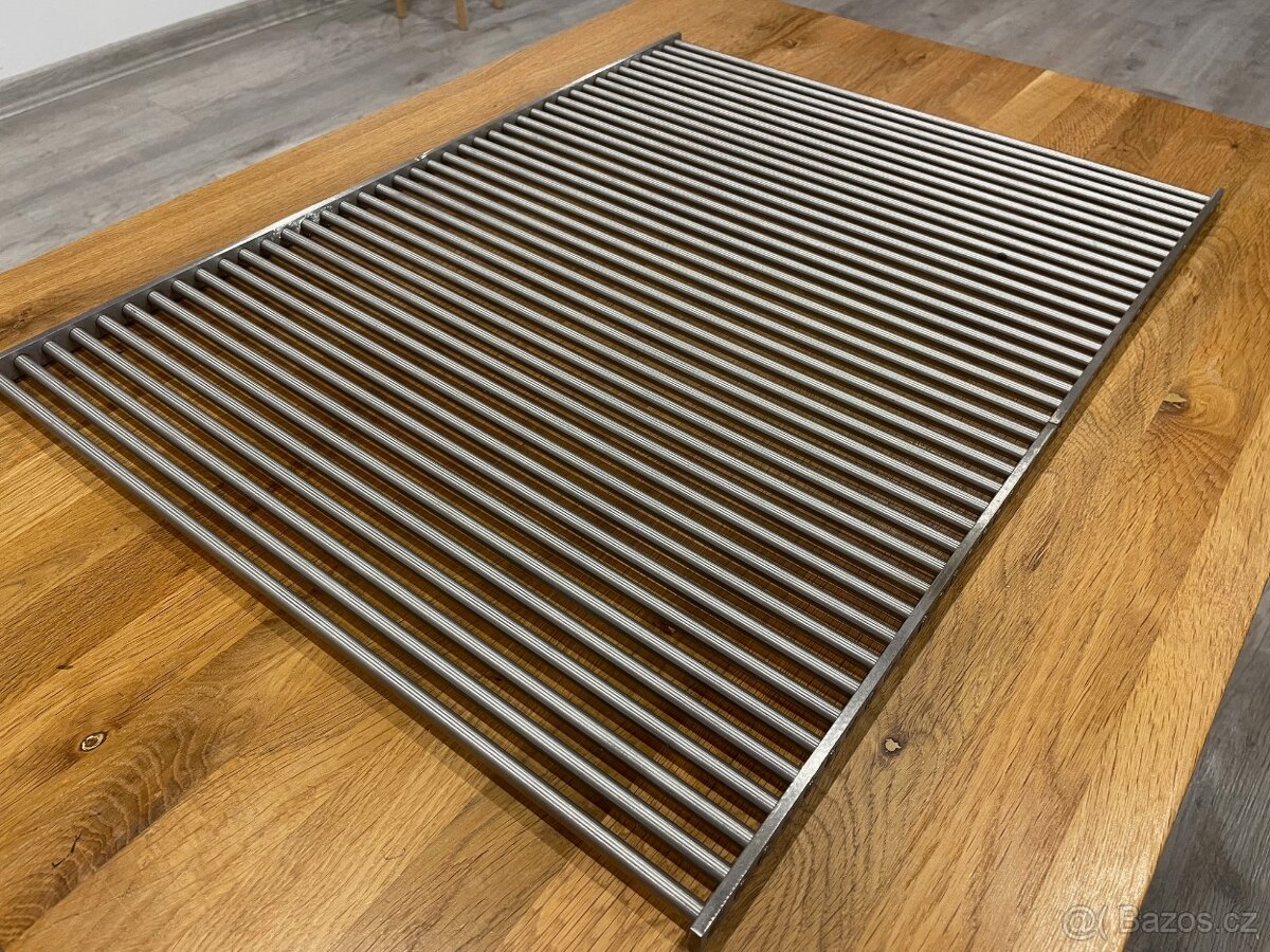 Nerezové grilovací rošty Weber Spirit - Genesis