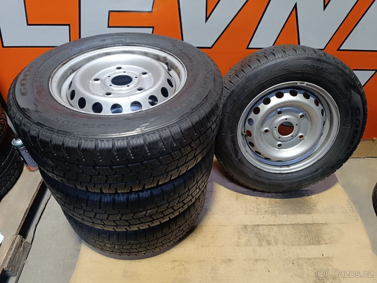 Zimní kola na Ford Transit 5x160 ET60, 215/65 R15C