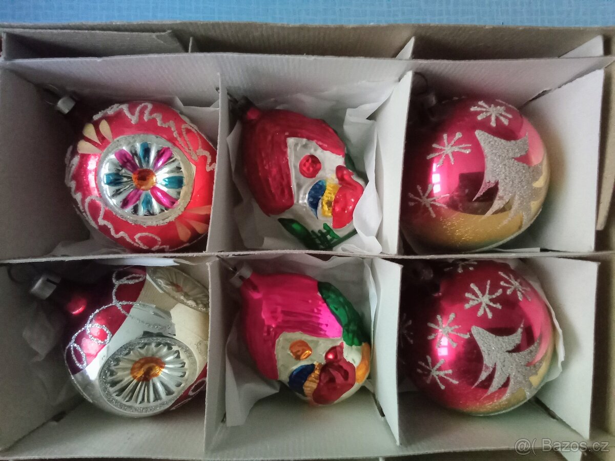 Různé, vánoční ozdoby -staré, korálkové, baňky