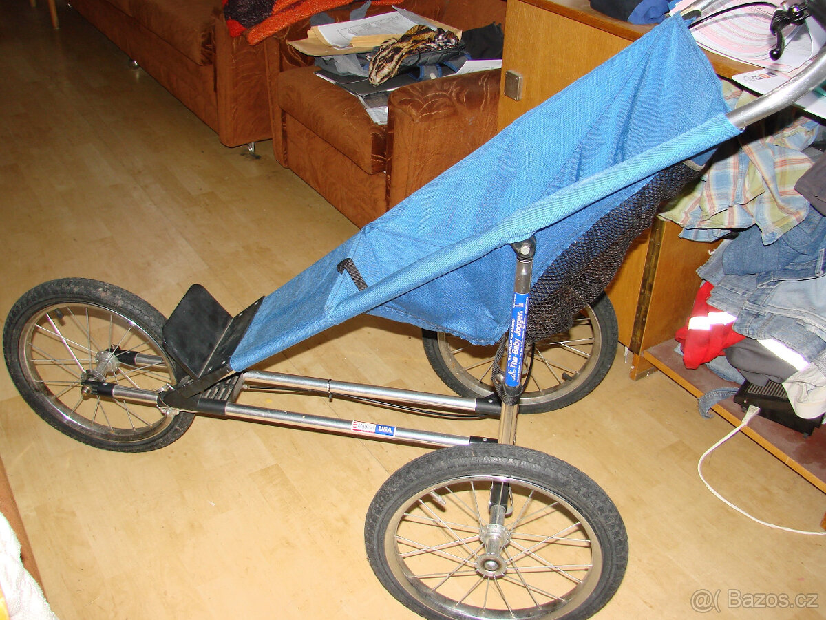 Sportovní kočárek Joging - levně