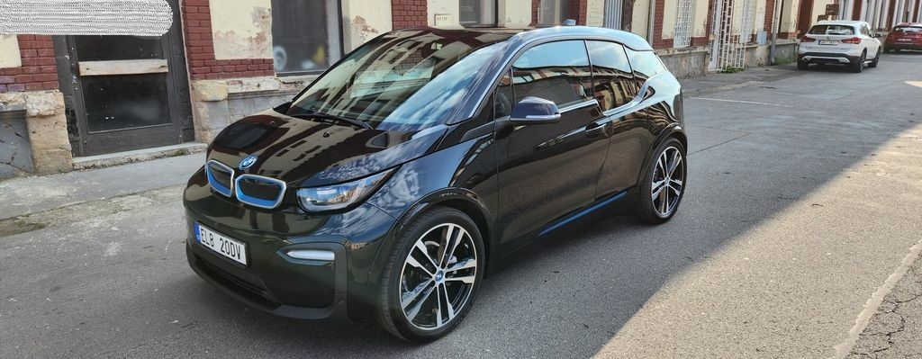 BMW i3, 120AH-SPORT PAKET-VÝHŘEV-LED