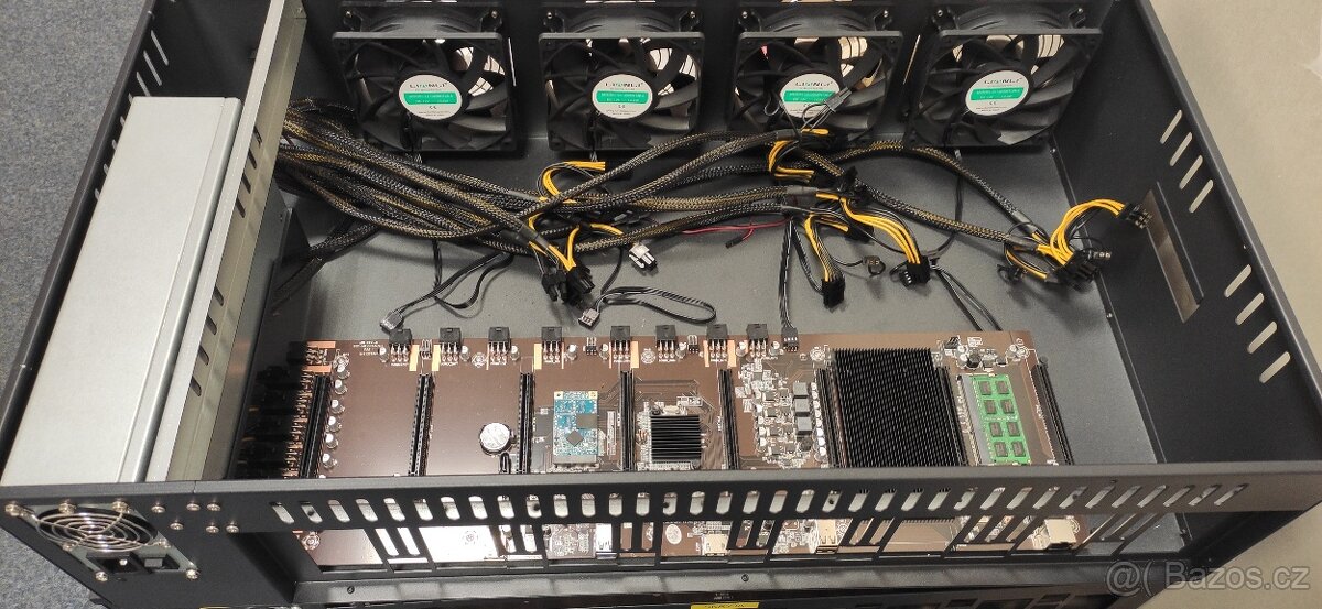 Mining rig close case 8slot