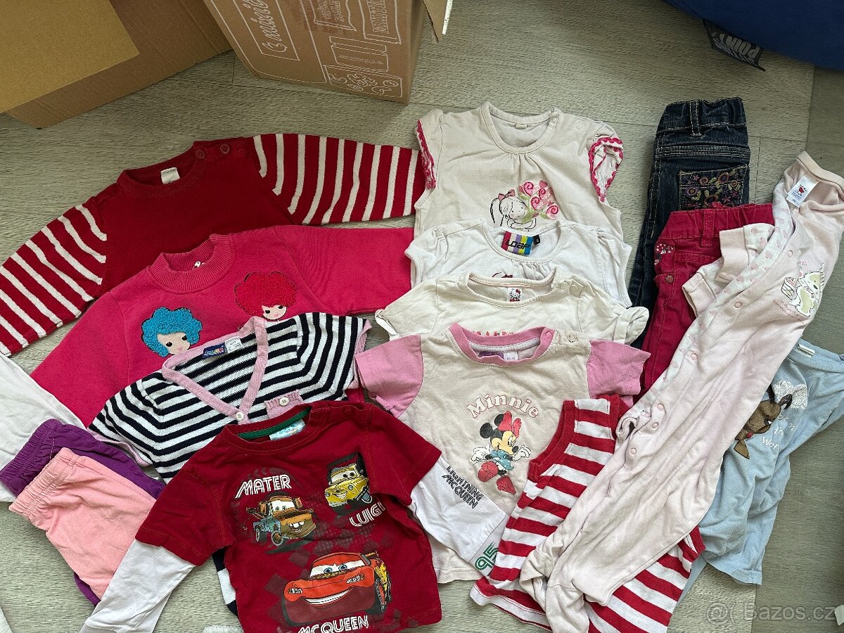 Sada oblečení, dívka, vel. 86 - 16 ks
