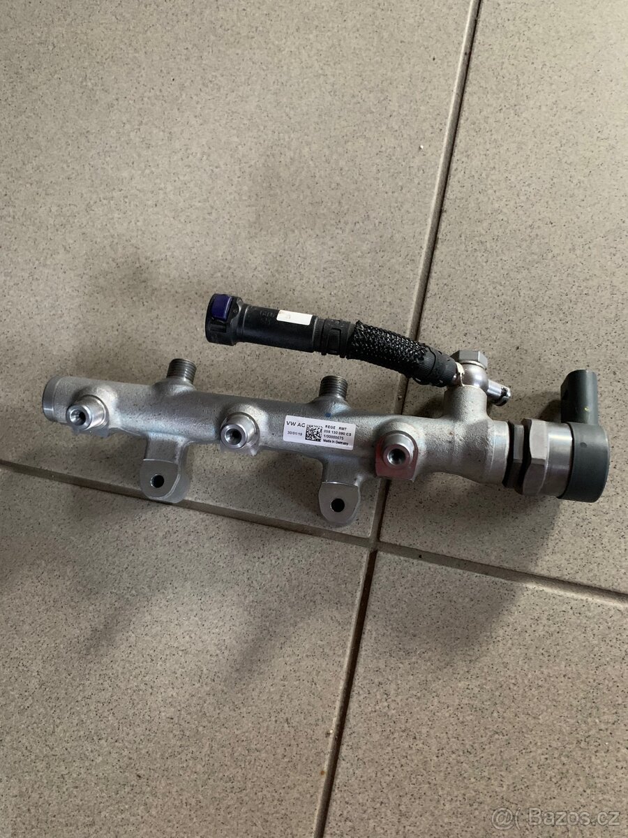 Nová vstřikovací lišta 059130089CS a palivový regulátor