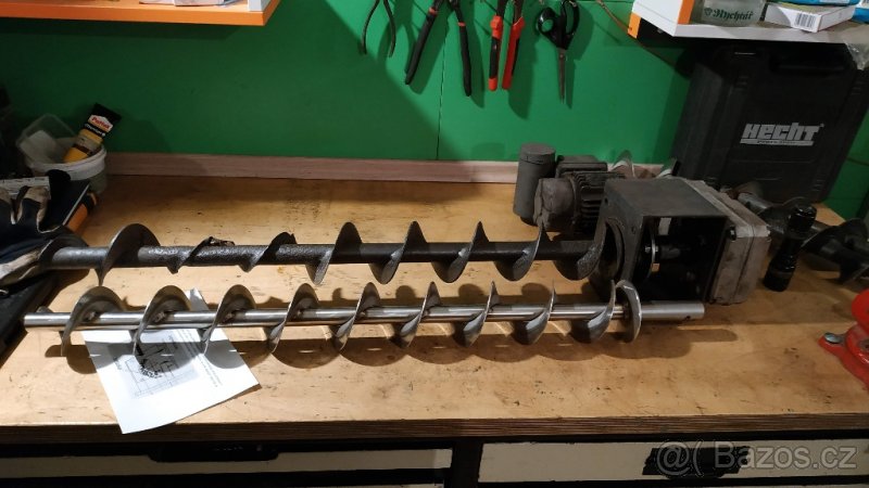Nerezový šnek do automatického kotle