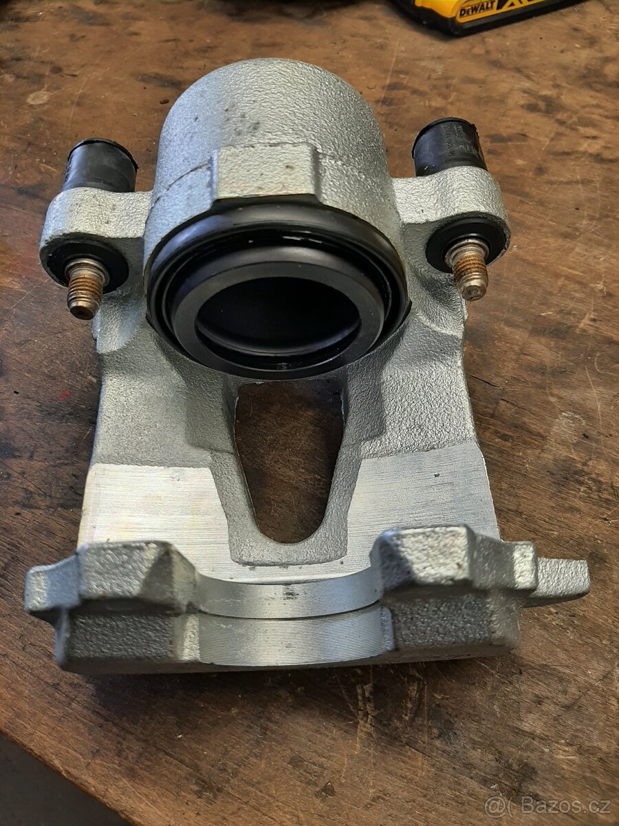 Brzdový třmen Scala , Fabia 4, Fabia 3 , Fabia 2