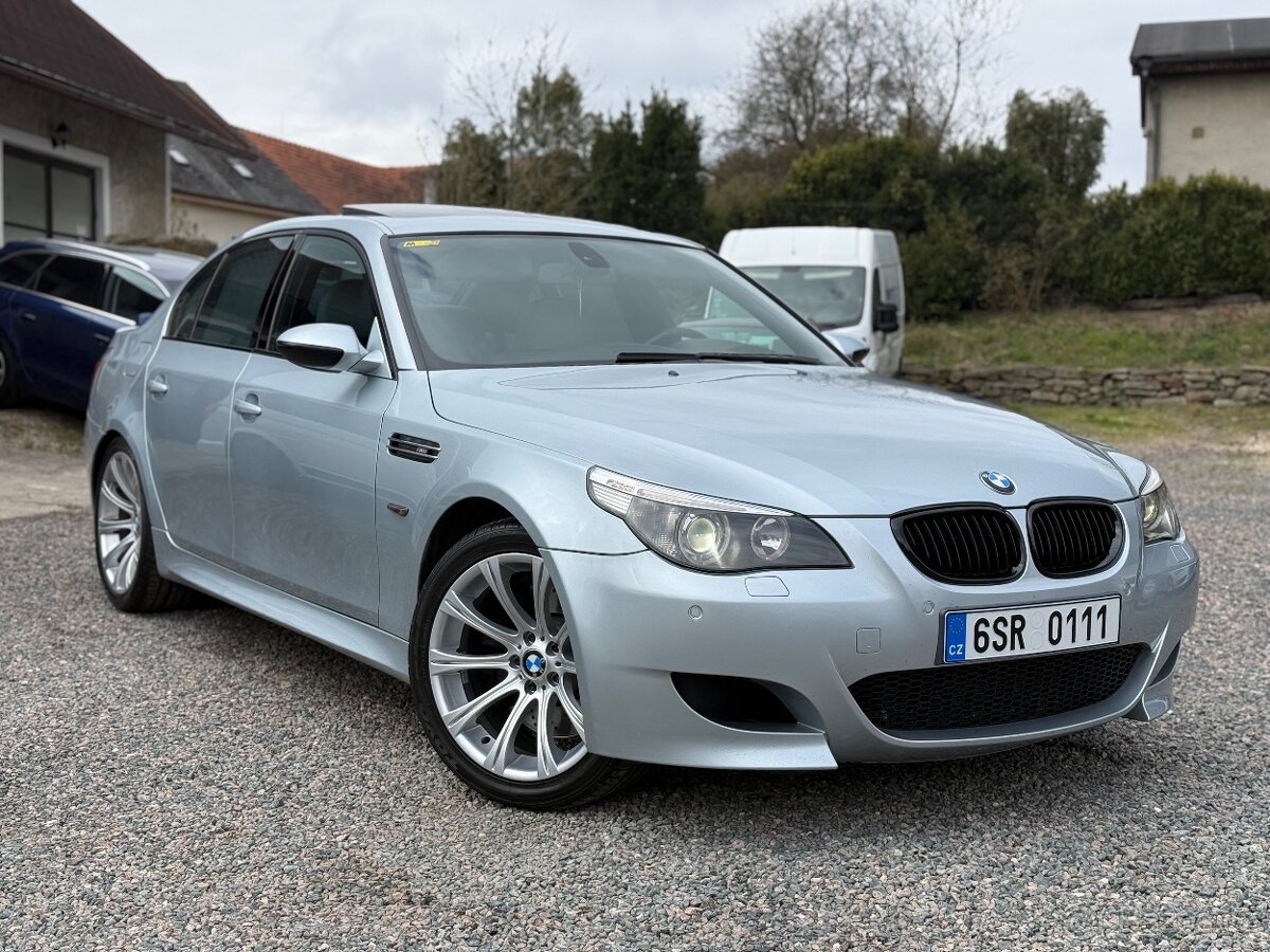 BMW M5 E60 V10 (NUTNO ČÍST-VIDĚT) 2005 ORIG STAV