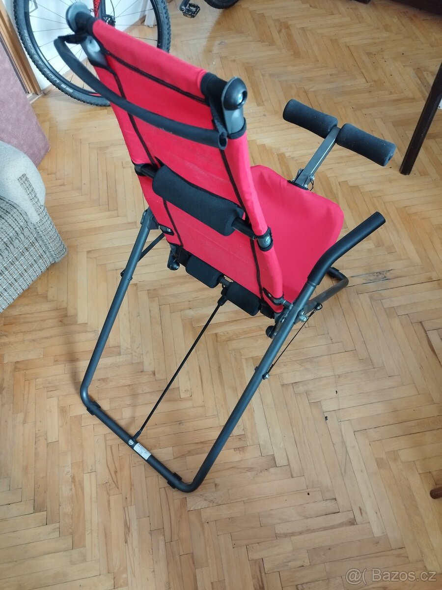 posilovací lavice Back Lounge