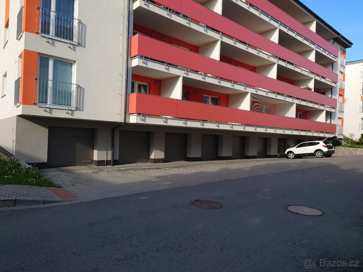 Pronájem garáže Boskovice - Na Výsluní