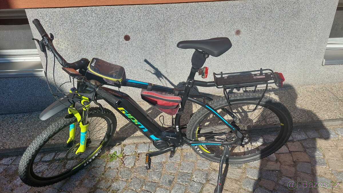 GIANT DIRT E+3