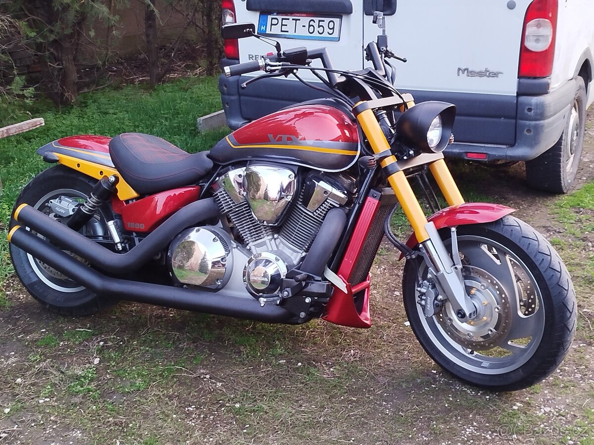 Honda Vtx 1800 custom