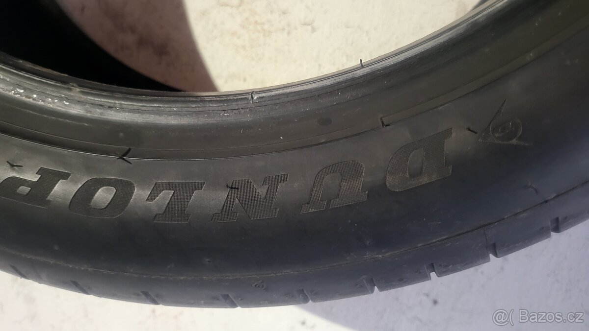 Letni pneu 245×45r19