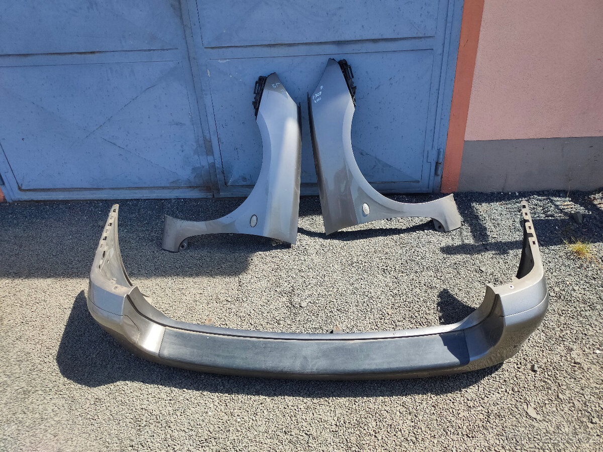 Peugeot 307 - blatník, zadní nárazník - KDAC