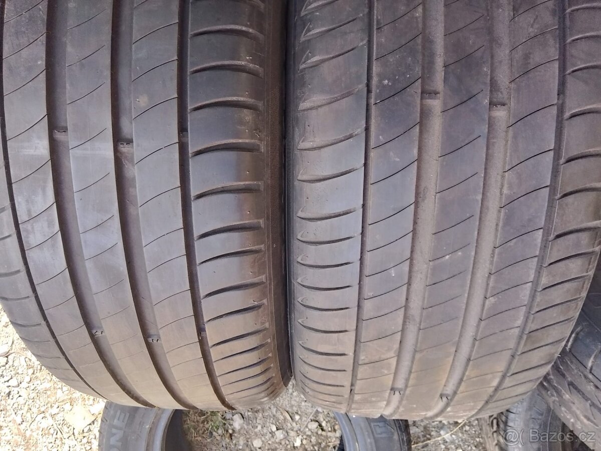 235/50/17 96w Michelin - letní pneu 2ks