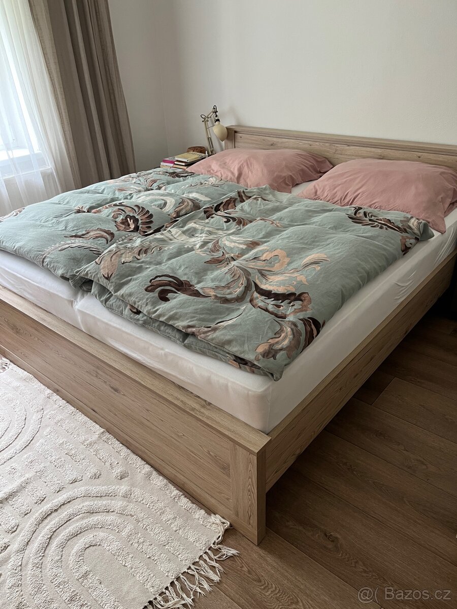Postel 180x200 dub dvoupostel manželská
