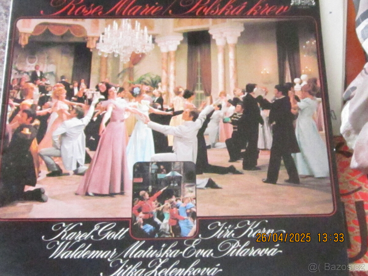 LP a SP gramodesky - směs operetky, výběr z oper a podobně