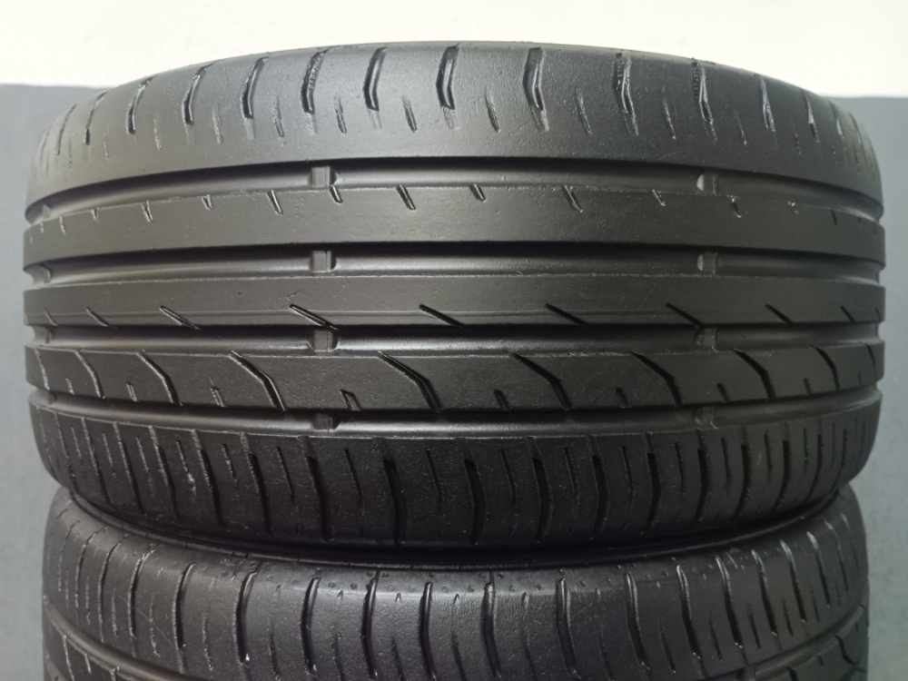 215/40 R17 CONTINENTAL (2415)
