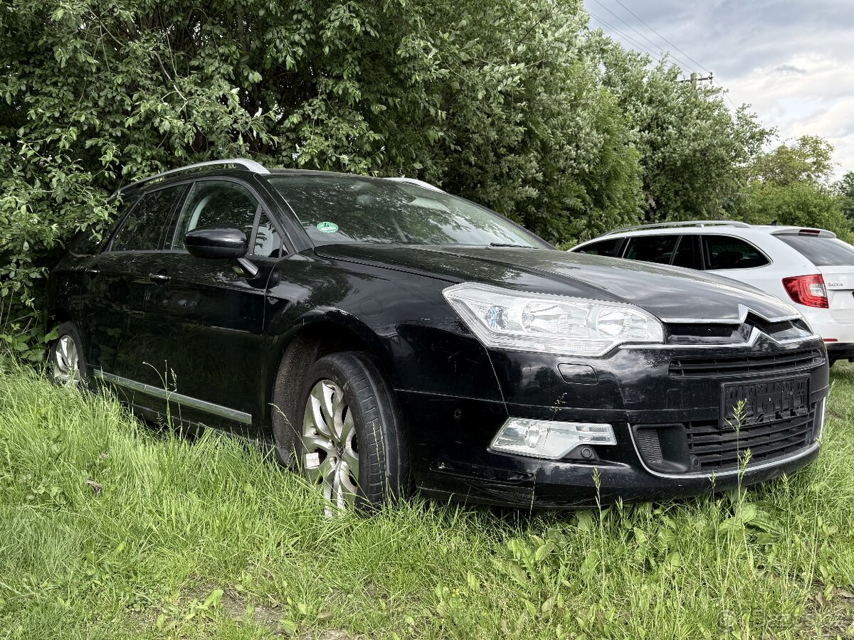 Citroën C5, 2.0HDi 16V - na servis / díly