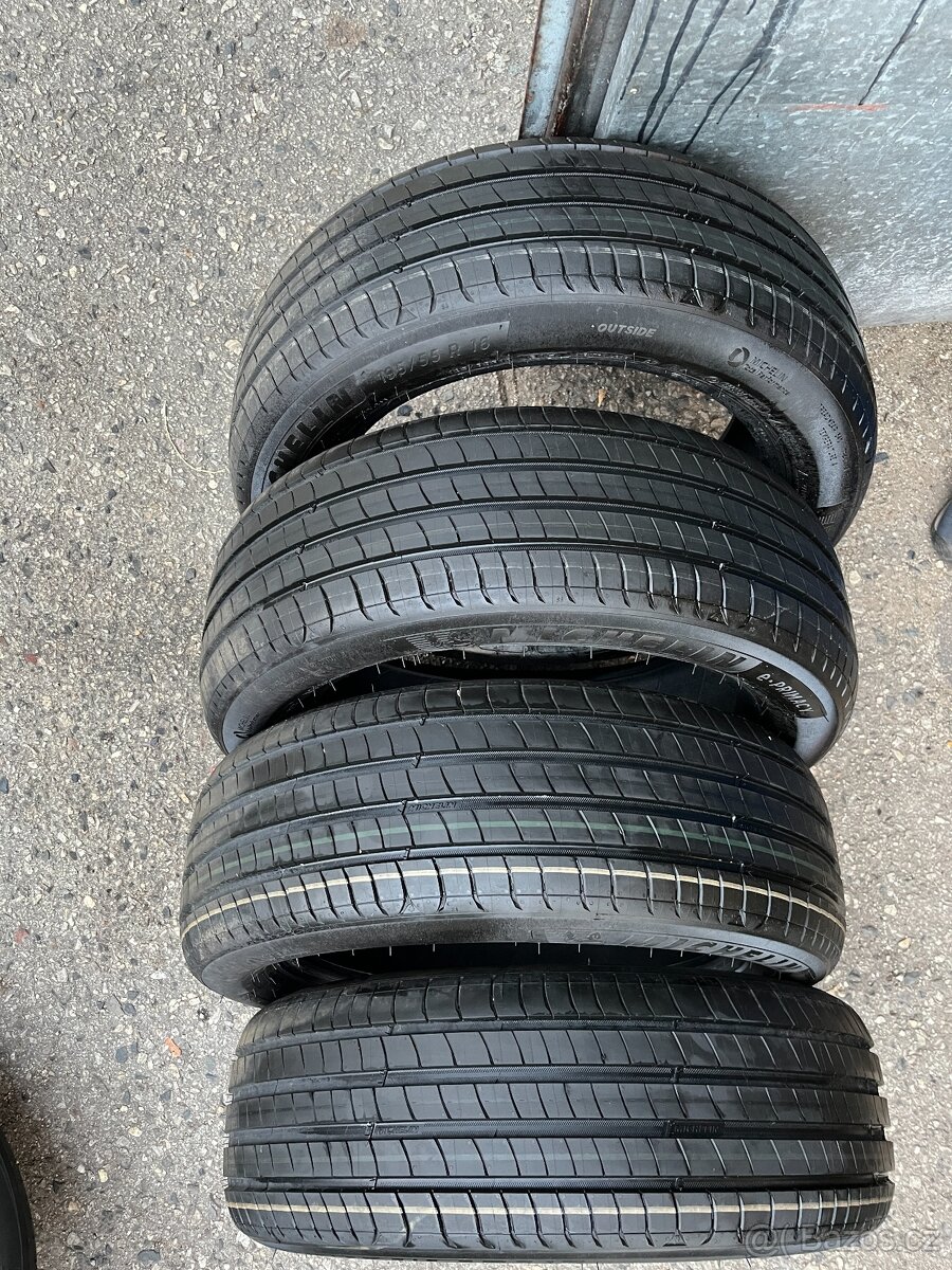 Letní pneu. Michelin e.Primacy 195/55/16 - nejeté