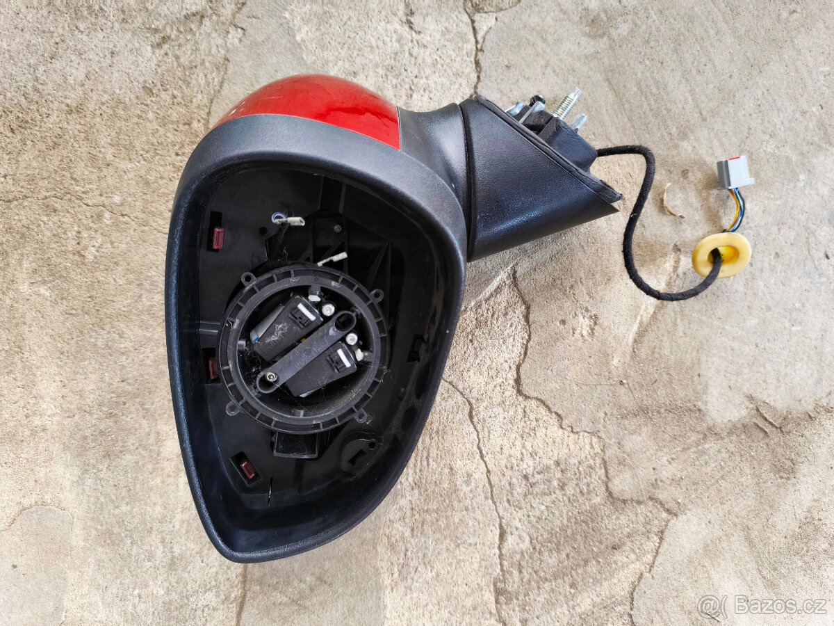 Ford Fiesta MK 6 rv. 13-18, L zpětné zrcátko 6 pinů.