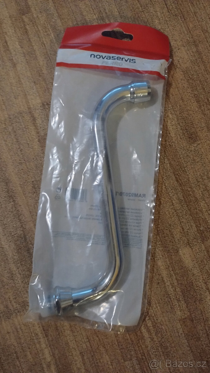 Výtokové ramínko 22 cm