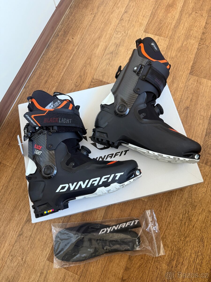 Dynafit Blacklight Carbon 42 /42.5 a 44 nové top boty