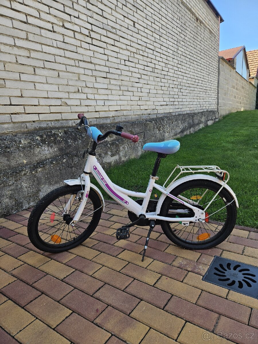 Dívčí jízdní kolo