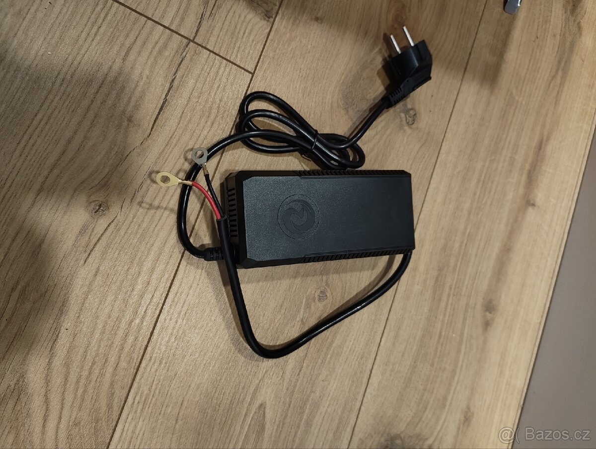 Napájecí trafo 230V → 12V pro naftové topení