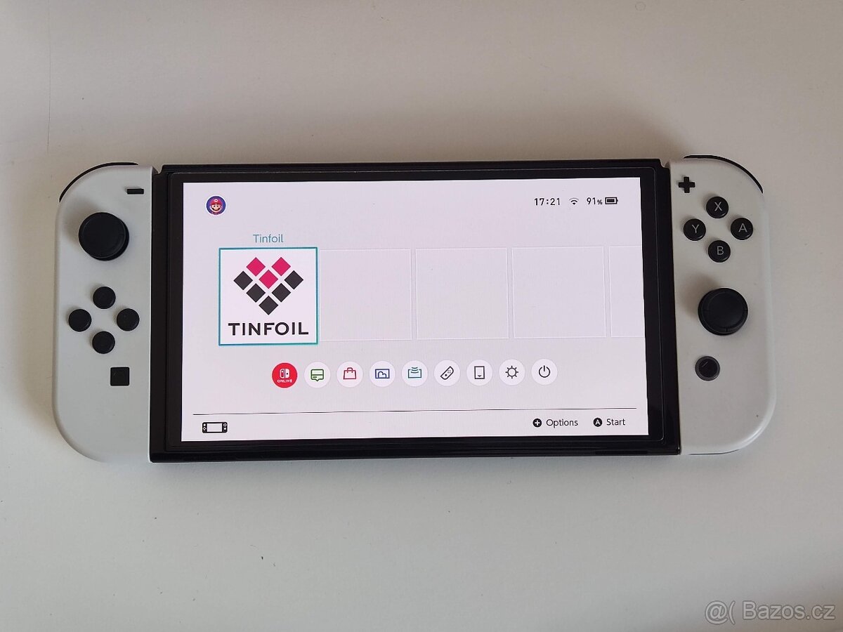 Nintendo Switch OLED Jailbreak +10 HER bíla