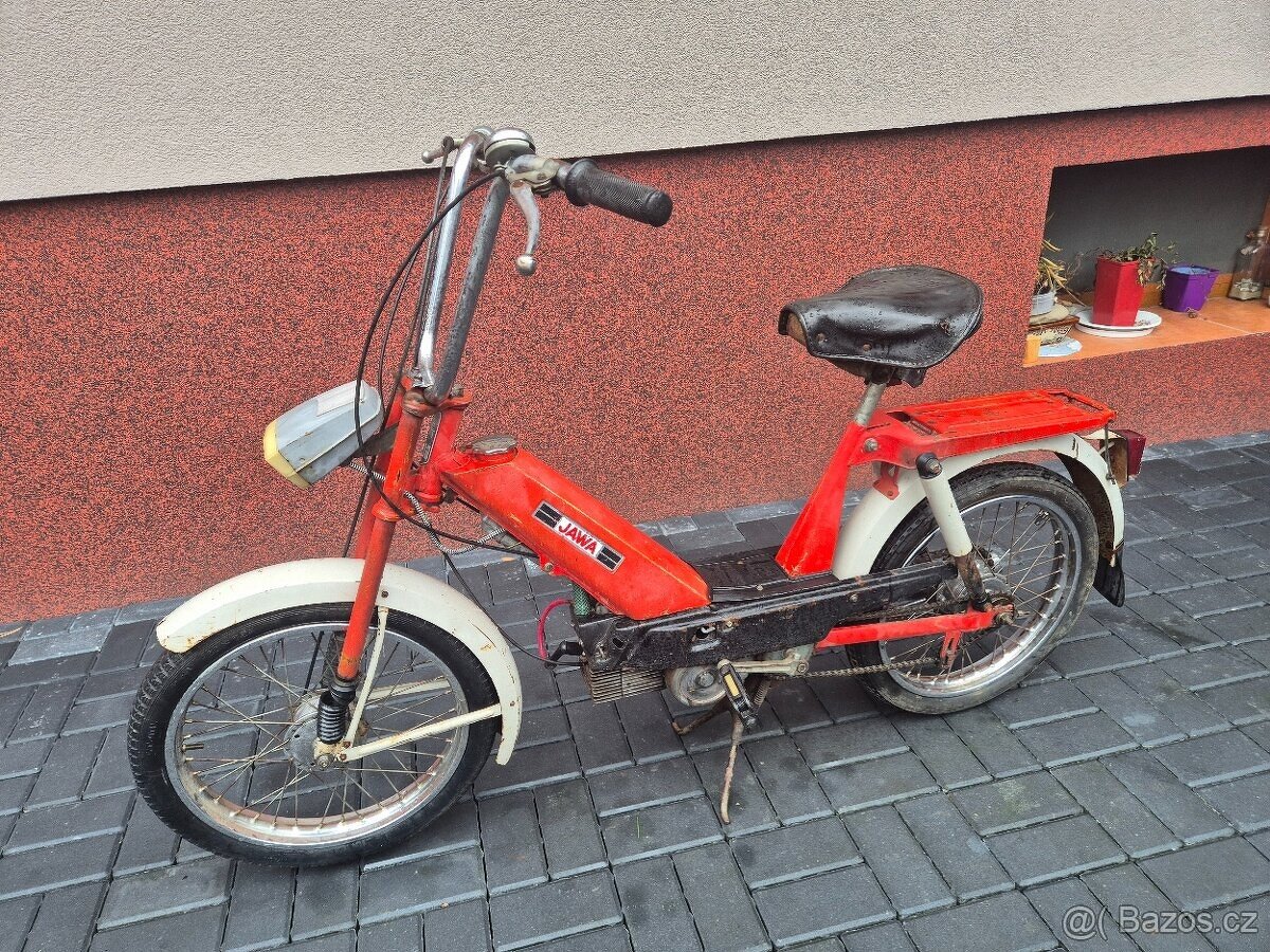 Babetta 207 původní lak, zachovalá, s kartičkou, 1.