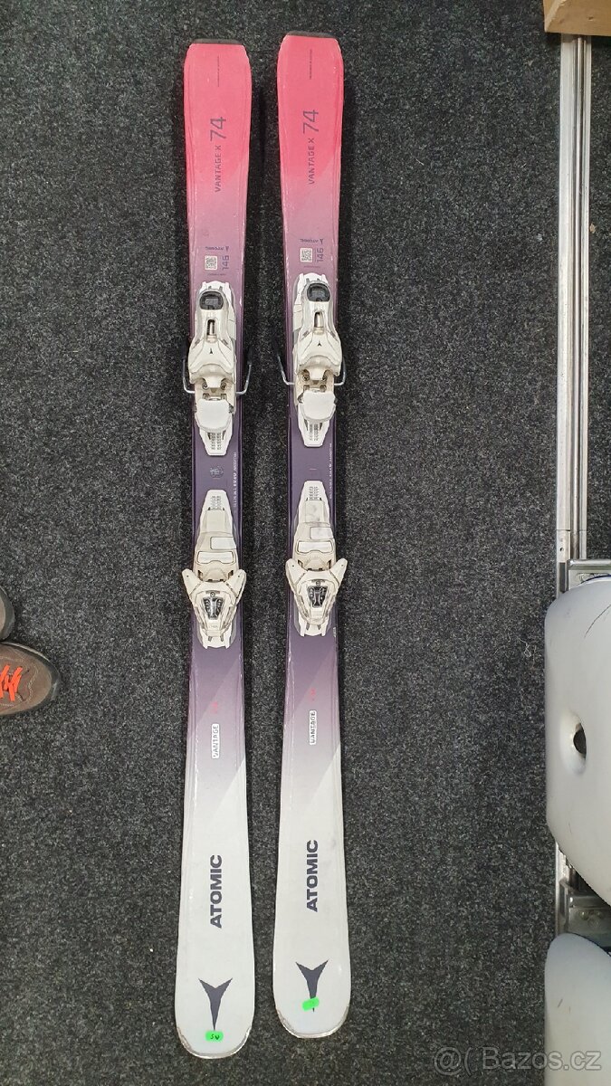 Sjezdové lyže Atomic Vantage 74 146cm 12,4m