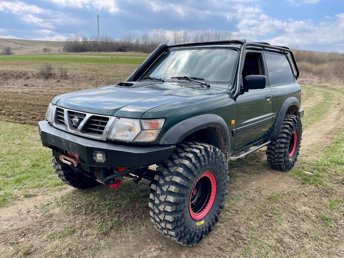 Nissan Patrol Y61