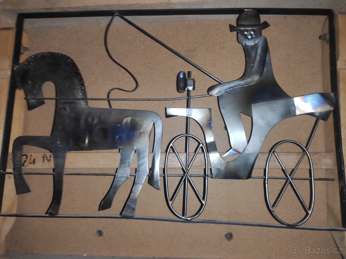 Kovaná nástěnná plastika