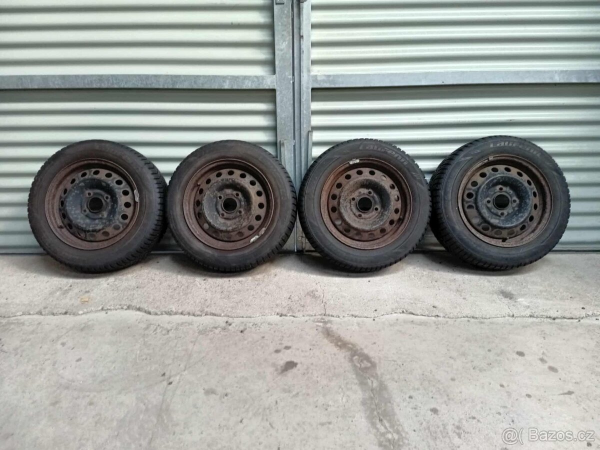ZIMNÍ PNEU + DISKY 15" 185/65 R15... NISSAN ALMERA