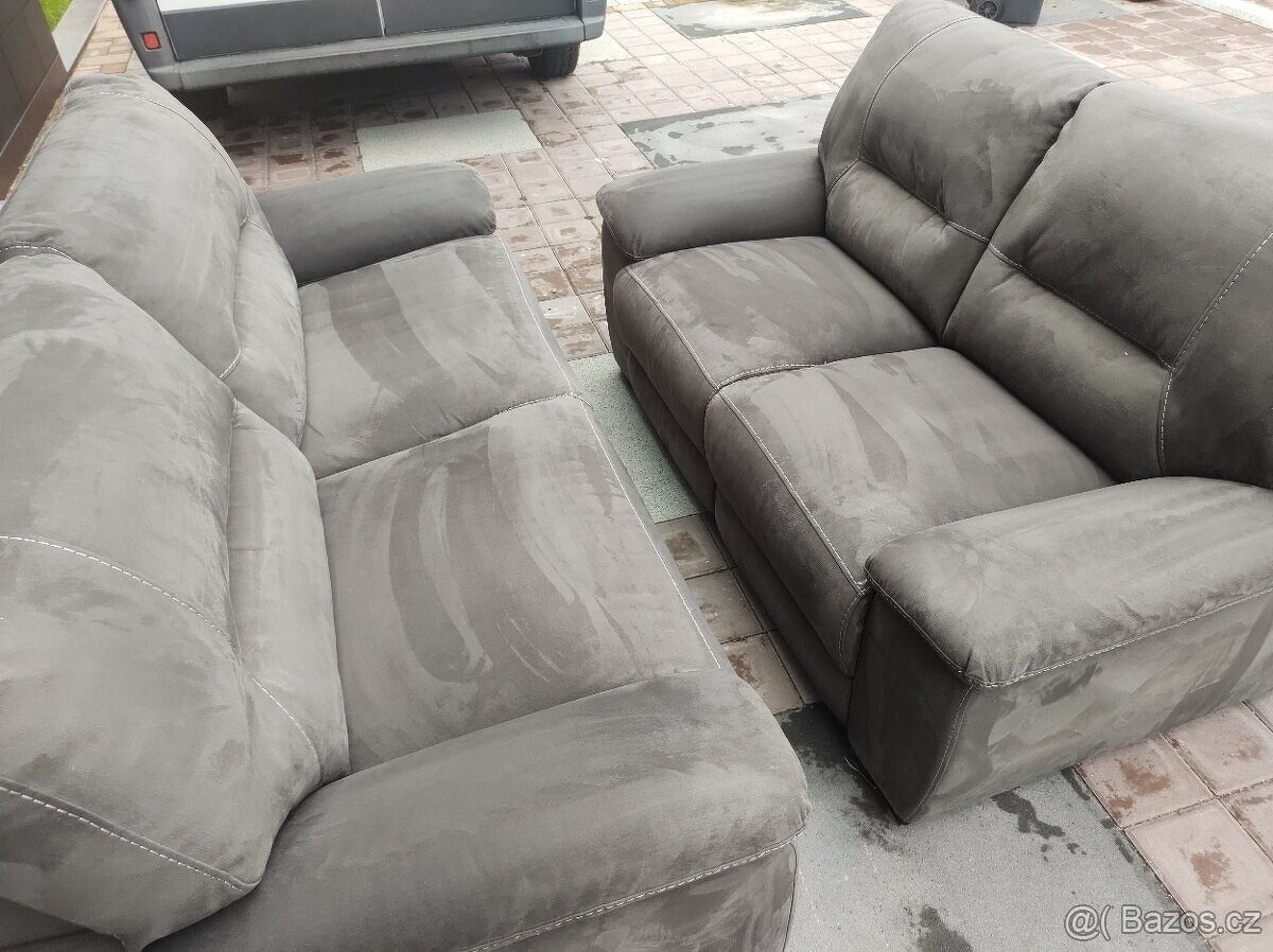 Masivní velká sedačka hnědá broušené um. kůže-nová