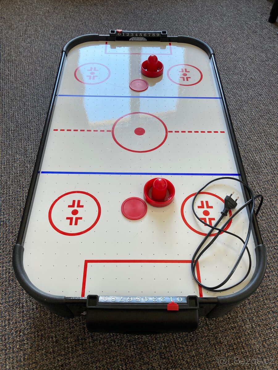Stolní hra Air Hockey