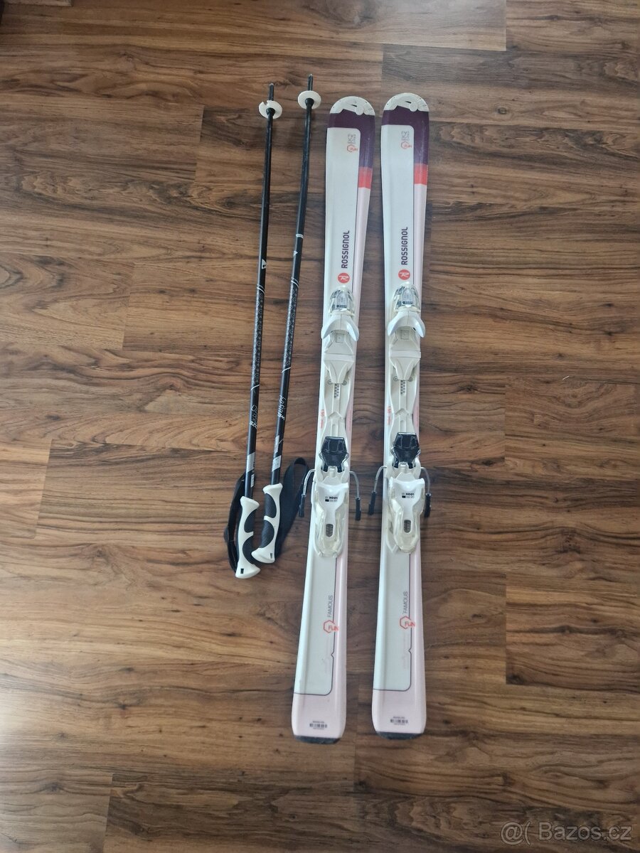 Nabízím dívčí lyže Rossignol vel 130 s vázáním a hůlkami