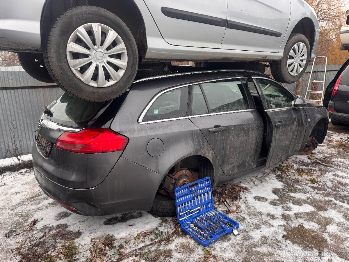 OPEL INSIGNIA na náhradní díly ND