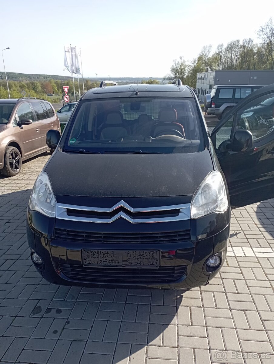 Citroen Berlingo , rok výroby 2009 1.6hdi multispace .