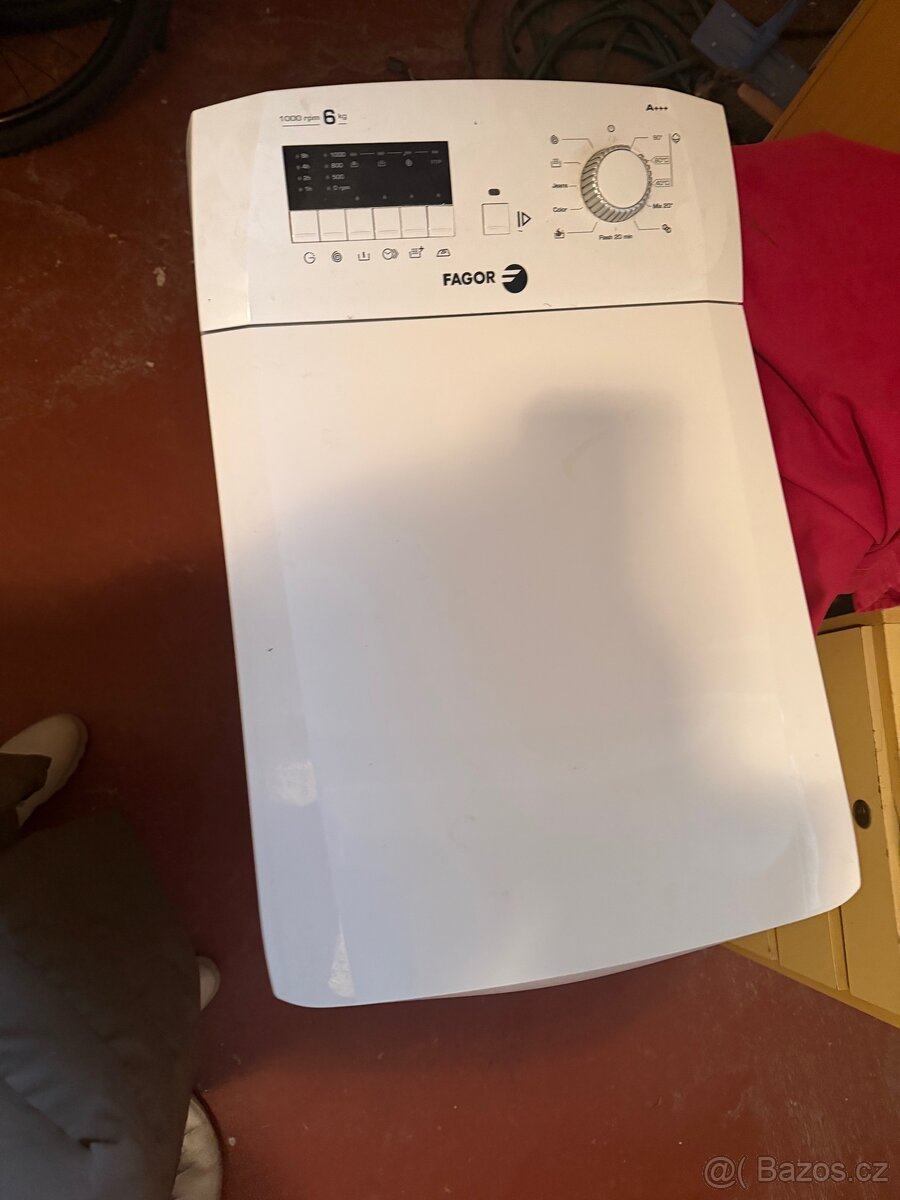 Pračka Fagor s horním plněním