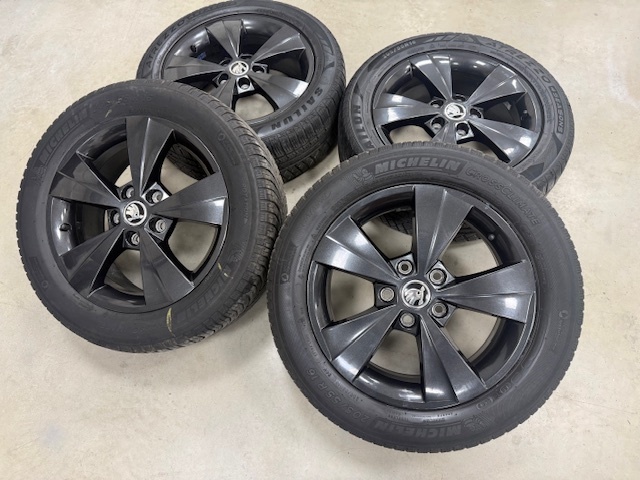 Alu kola celoroční r16