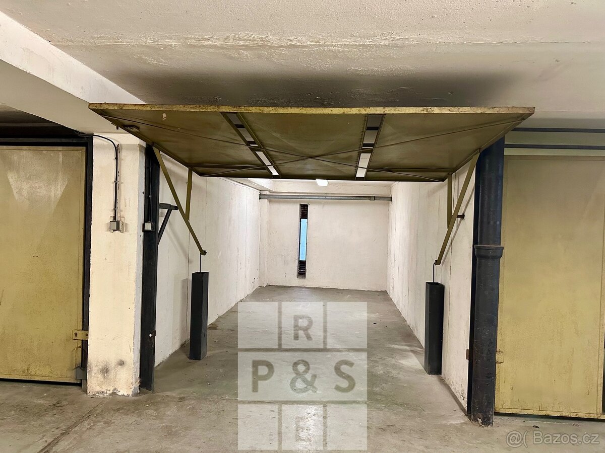 Prodej garáže, 17 m2 - Praha - Veleslavín, ev.č.